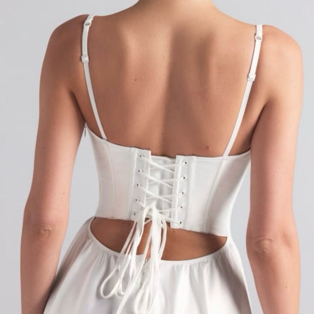 Skims White dress - Picture 8 of 8